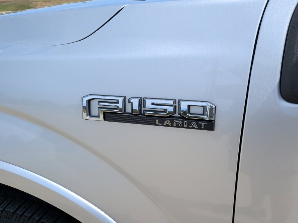 Used 2019 Ford F150 Lariat w/ Equipment Group 502A Luxury AWD/4WD image 50