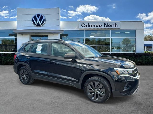 Used 2024 Volkswagen Taos S FWD image 1