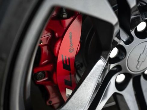 Used 2017 Chevrolet Camaro SS image 15