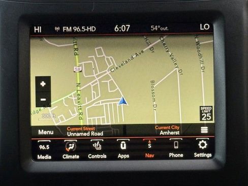 Used 2023 Jeep Cherokee Trailhawk image 21