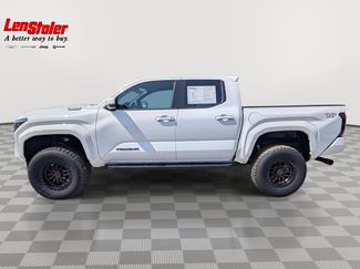 Used 2025 Toyota Tacoma TRD Sport w/ TRD Sport Upgrade Package AWD/4WD video 2