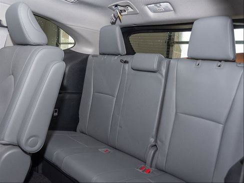 New 2026 Toyota Highlander Limited AWD/4WD image 22