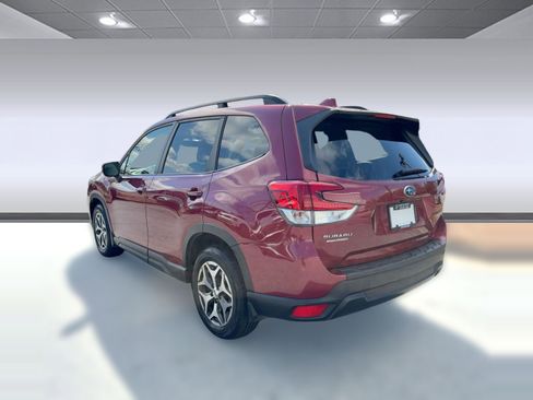 Used 2020 Subaru Forester Premium w/ Popular Package #1 image 3