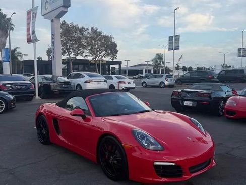 Used 2014 Porsche Boxster S RWD image 3