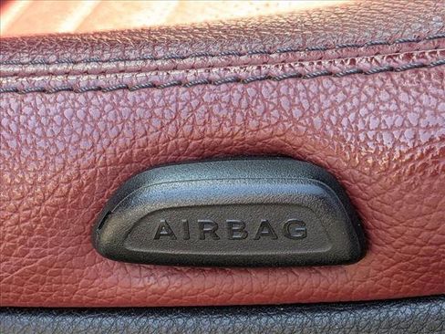 Used 2018 Mercedes-Benz C 300 Coupe image 11