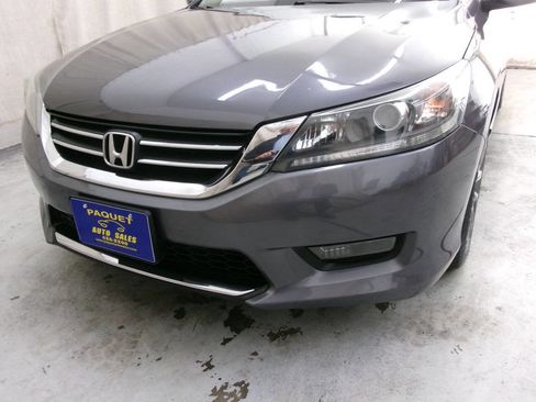 Used 2014 Honda Accord Sport image 11