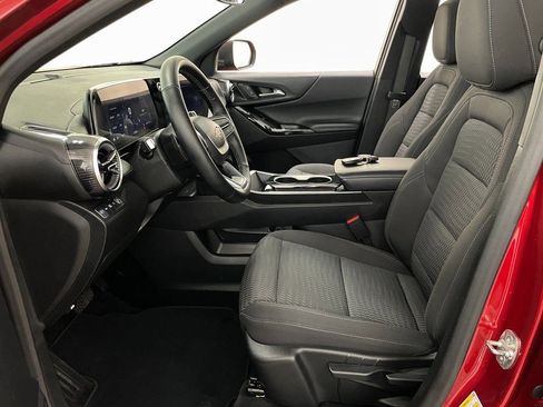 Certified 2025 Chevrolet Equinox LT AWD/4WD image 7