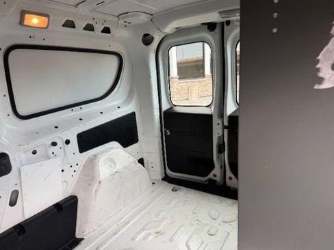 Used 2022 RAM ProMaster City Tradesman FWD image 26
