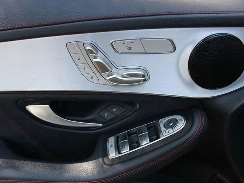 Used 2019 Mercedes-Benz GLC 43 AMG 4MATIC image 18