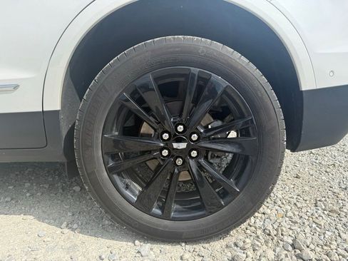 Certified 2024 Cadillac XT5 Premium Luxury w/ Technology Package AWD/4WD image 15