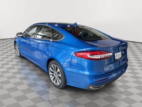 Used 2020 Ford Fusion SE AWD/4WD image 9