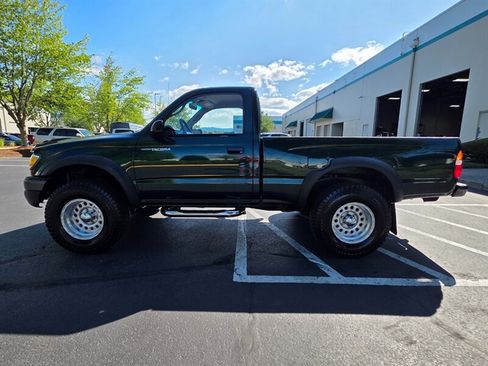 Used 2002 Toyota Tacoma 4x4 Regular Cab w/ Enhancement Pkg image 4
