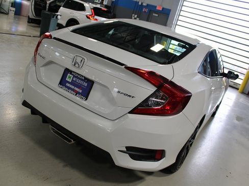 Used 2021 Honda Civic Sport image 39