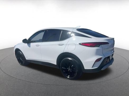 Used 2025 Buick Envista Sport Touring image 10