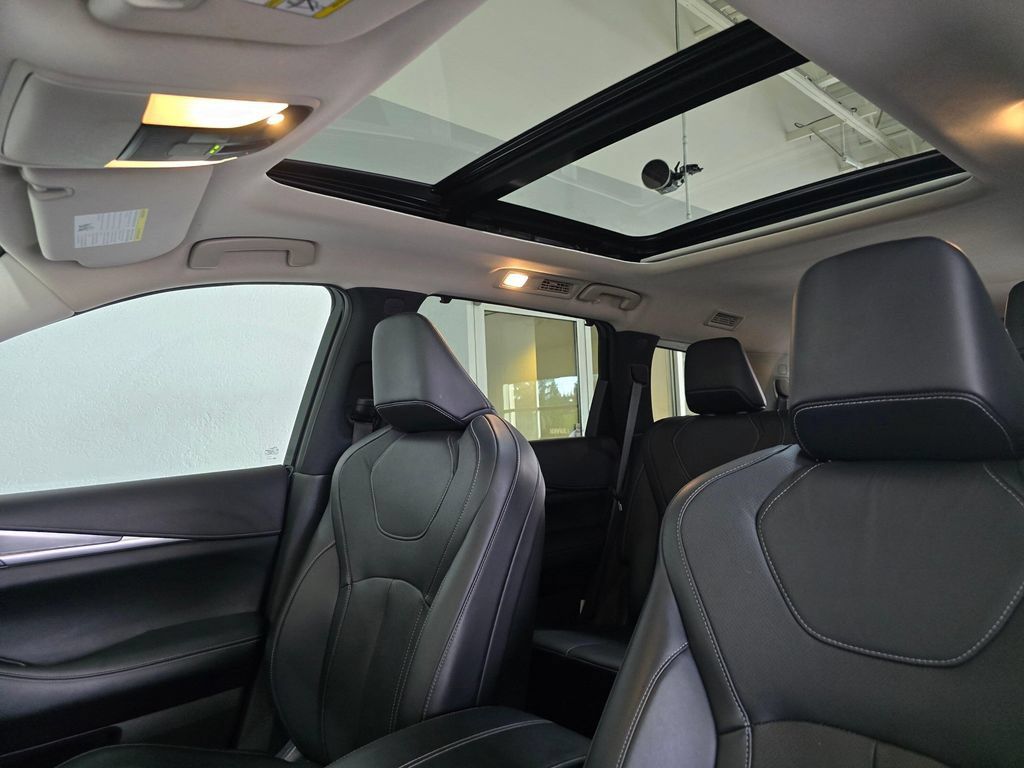 Certified 2023 INFINITI QX60 Luxe w/ Cargo Package AWD/4WD image 23
