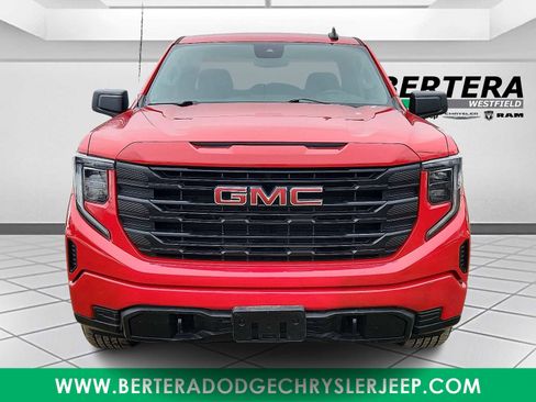 Used 2023 GMC Sierra 1500 Pro w/ Graphite Edition image 2