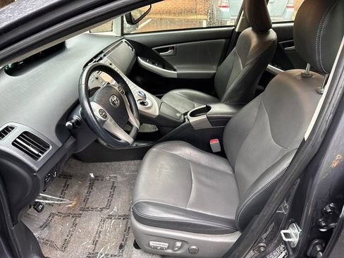 Used 2015 Toyota Prius Four FWD image 14