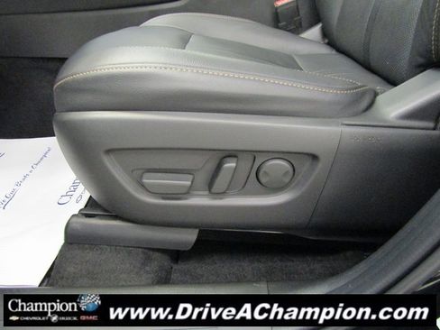 Used 2024 MAZDA CX-90 3.3 Turbo w/ Premium Package image 26