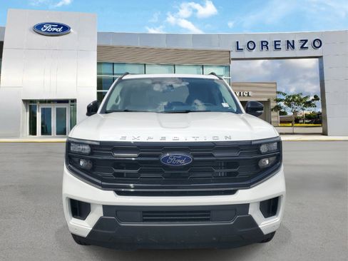 New 2026 Ford Expedition Max Active RWD image 2