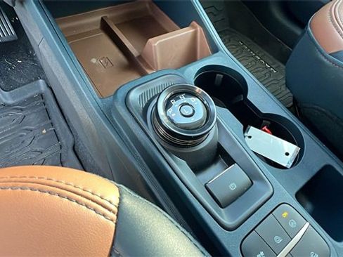 Used 2024 Ford Maverick Lariat w/ FX4 Off-Road Package image 25