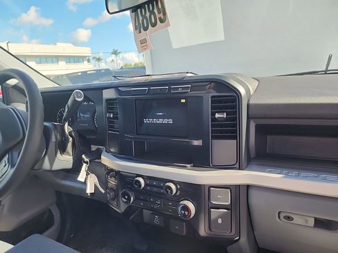New 2024 Ford F250 XL w/ XL Driver Assist Package image 9