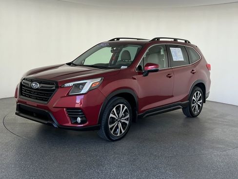 Used 2023 Subaru Forester Limited AWD/4WD image 9