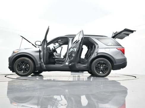 Used 2023 Ford Explorer XLT w/ Equipment Group 202A image 44