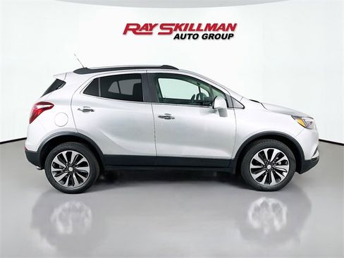Used 2022 Buick Encore Preferred w/ Safety Package image 8