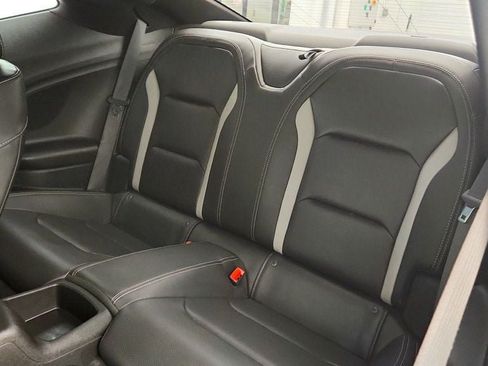 Used 2019 Chevrolet Camaro SS w/ LPO, Ground Effects Package RWD image 21