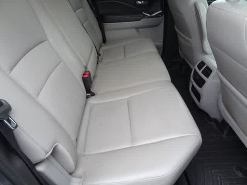 Used 2019 Honda Ridgeline RTL image 12