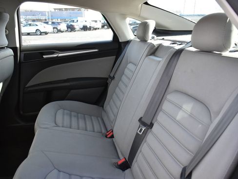 Used 2015 Ford Fusion S image 16