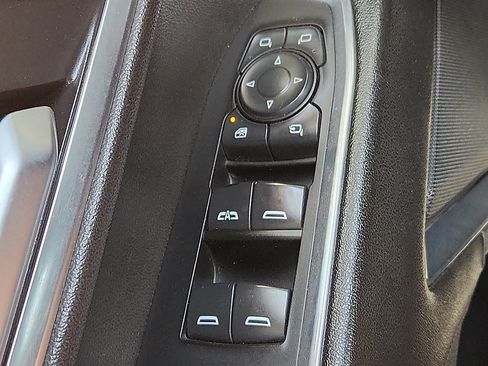 Used 2024 Chevrolet Silverado 2500 LT w/ Convenience Package AWD/4WD image 16