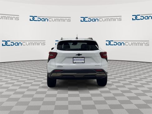 New 2026 Chevrolet Trax ACTIV w/ Driver Confidence Package image 7