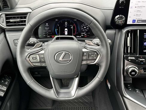Used 2026 Lexus LX 700h Overtrail image 12