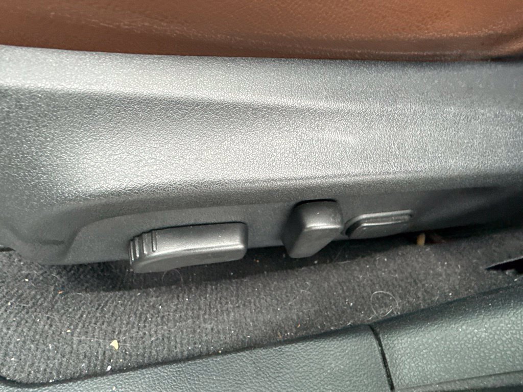 Used 2019 Subaru Outback 3.6R Touring AWD/4WD image 24