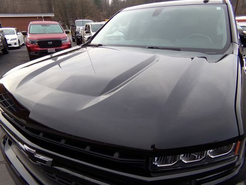 Used 2020 Chevrolet Silverado 1500 RST w/ All-Star Edition image 15