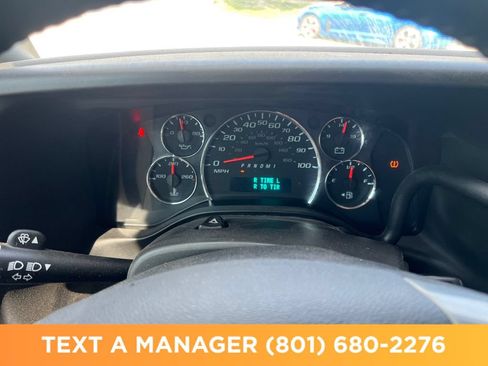 Used 2019 Chevrolet Express 2500 w/ Driver Convenience Package RWD image 17