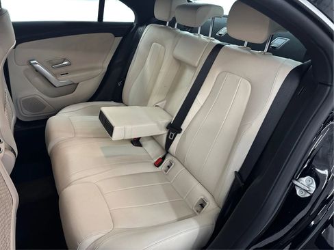 Used 2022 Mercedes-Benz CLA 250 4MATIC image 14