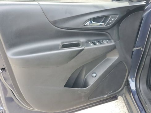 Used 2020 Chevrolet Equinox LT FWD image 17
