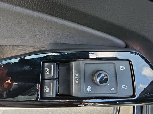 Certified 2023 Volkswagen ID.4 Pro S RWD image 28