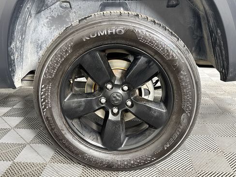 Used 2020 RAM 1500 Classic Warlock w/ Electronics Group image 35