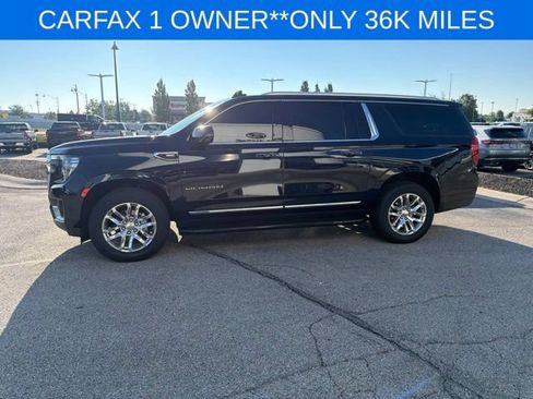 Used 2022 GMC Yukon XL SLT w/ SLT Luxury Package AWD/4WD image 8