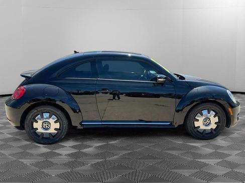 Used 2016 Volkswagen Beetle 1.8T SEL image 2