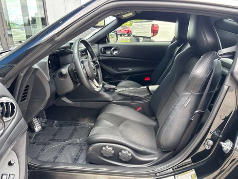Used 2024 Nissan Z Performance w/ Floor Mat Package RWD image 10