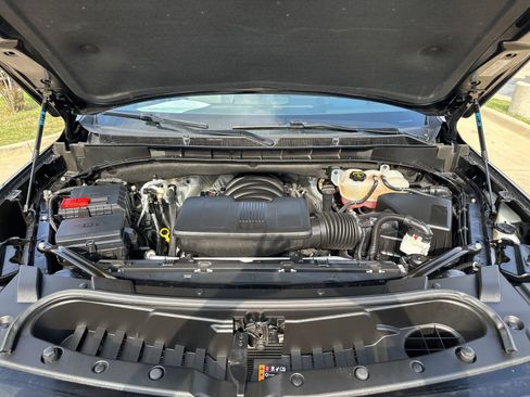 Used 2025 GMC Yukon XL Denali image 25