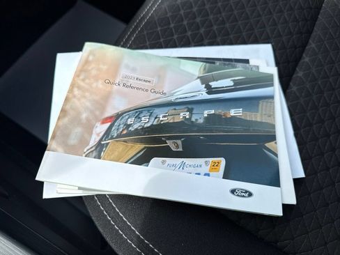 Used 2023 Ford Escape Active w/ Tech Pack #2 AWD/4WD image 23