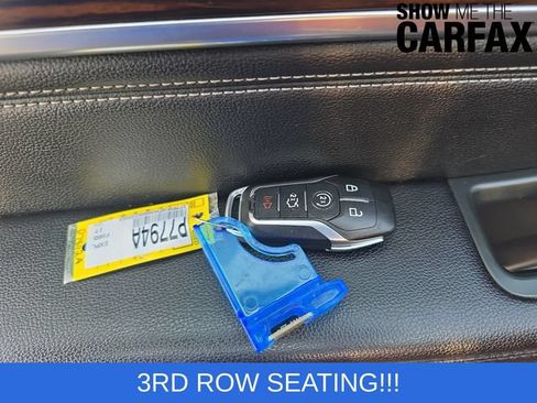 Used 2017 Ford Explorer Limited w/ Equipment Group 303A AWD/4WD image 29
