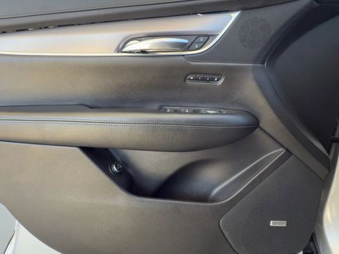 Used 2019 Cadillac XT5 Luxury image 10