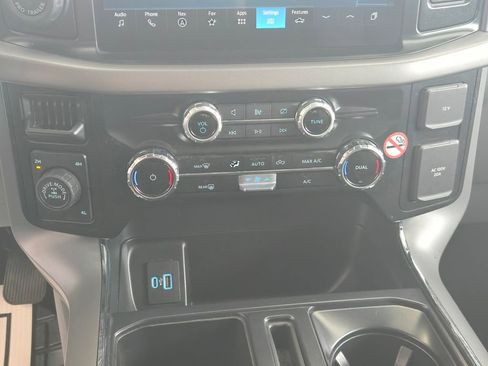 Used 2024 Ford F150 XLT w/ Mobile Office Package image 18