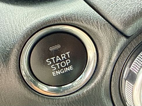 Used 2022 MAZDA MX-5 Miata Grand Touring w/ Weather Package RWD image 32